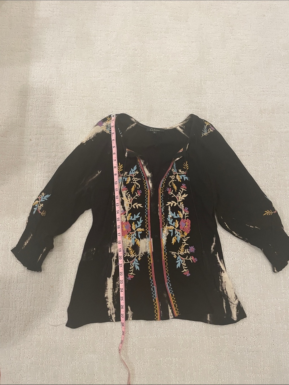CALESSA Boho Black Floral Embroidered Button-Front Blouse Lightweight Large - Picture 9 of 9